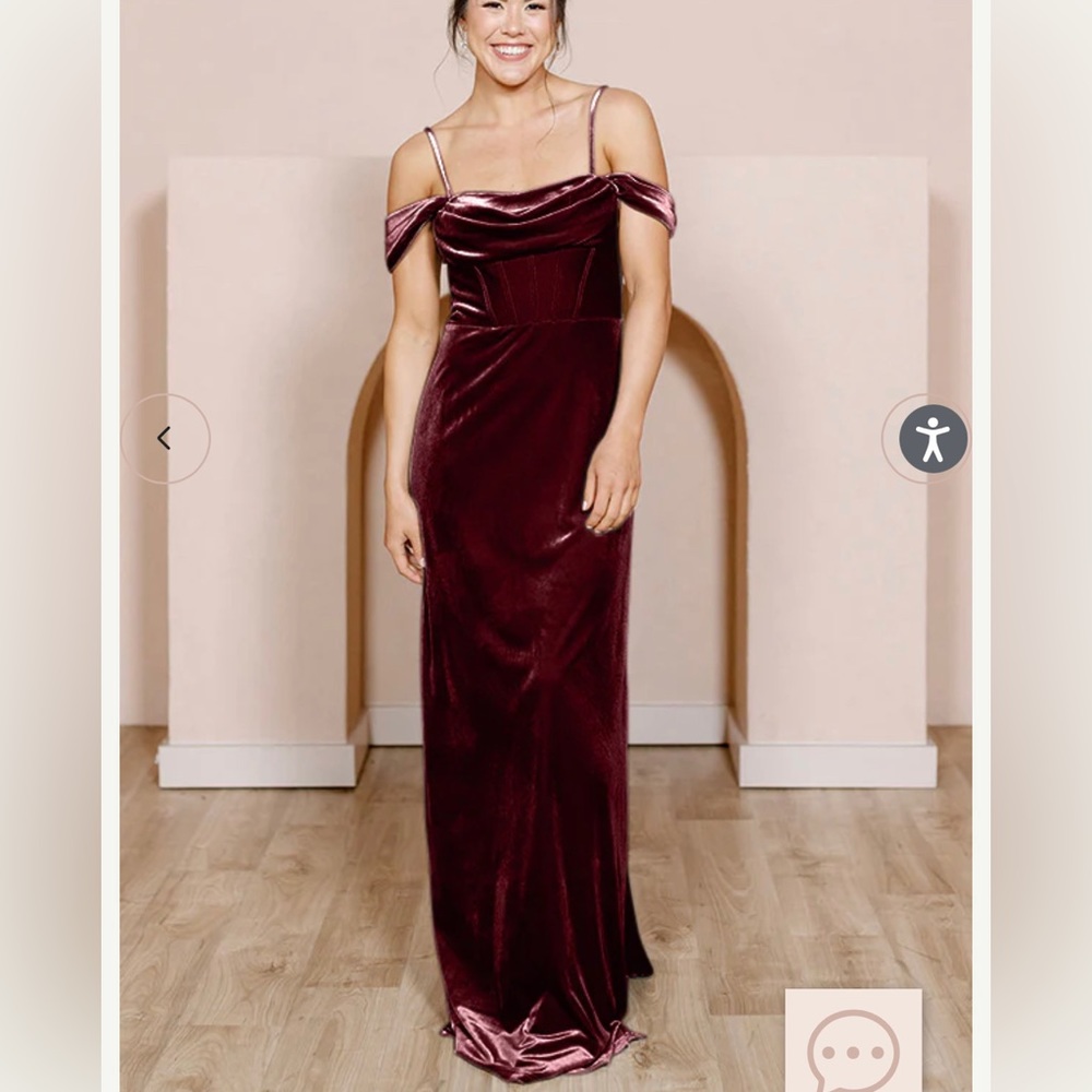 REVELRY LONDON - BURGUNDY VELVET 
SIZE 4 (PETITE) Bridesmaid Dress
